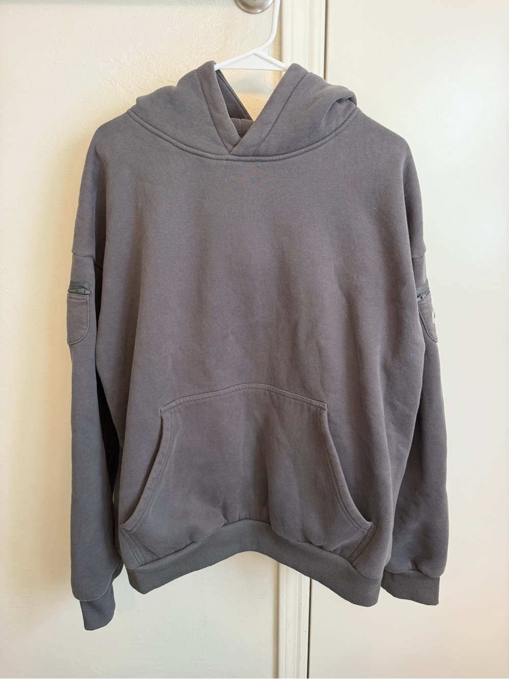 Comfrt Hoodie Gray Cotton Blend Zip Pocket Women’s Large